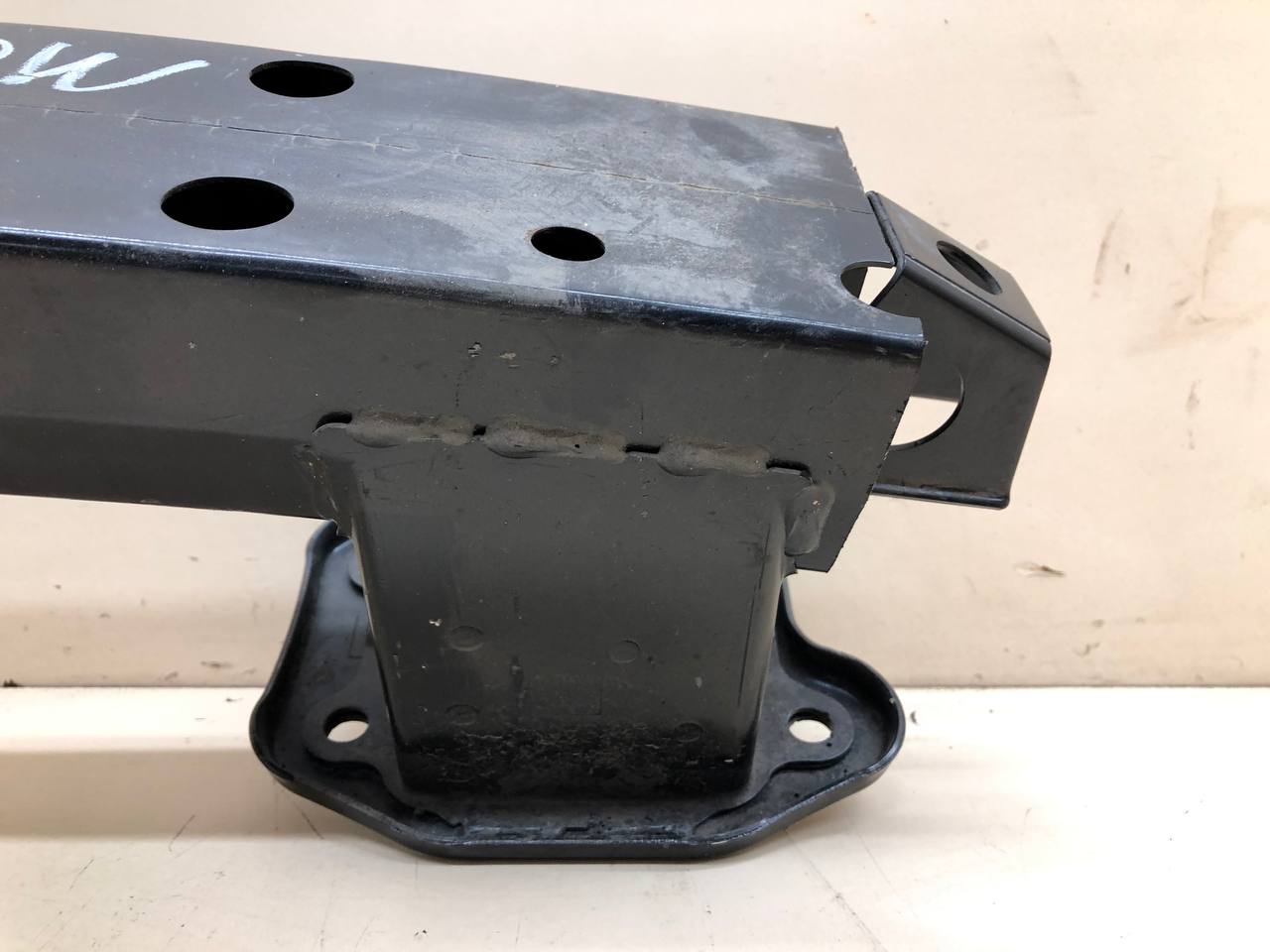 Усилитель заднего бампера Subaru B9 Tribeca (WX/W10) 2004-2008