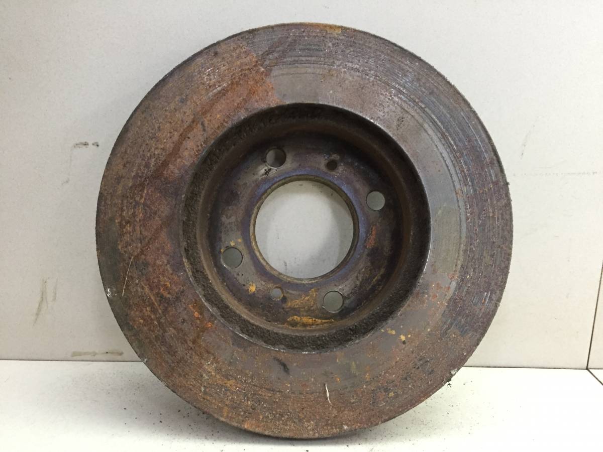 Диск тормозной передний Mitsubishi Colt (CA0) 1992-1996