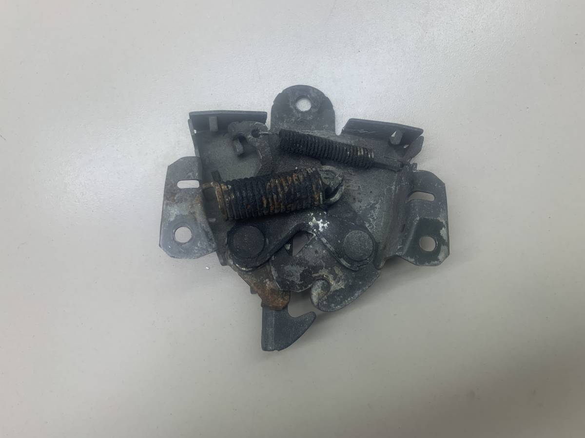 Замок капота Mitsubishi Airtrek (CU-) 2001-2008