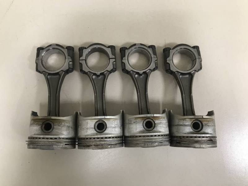 Поршень с шатуном FAW Vita 2008>