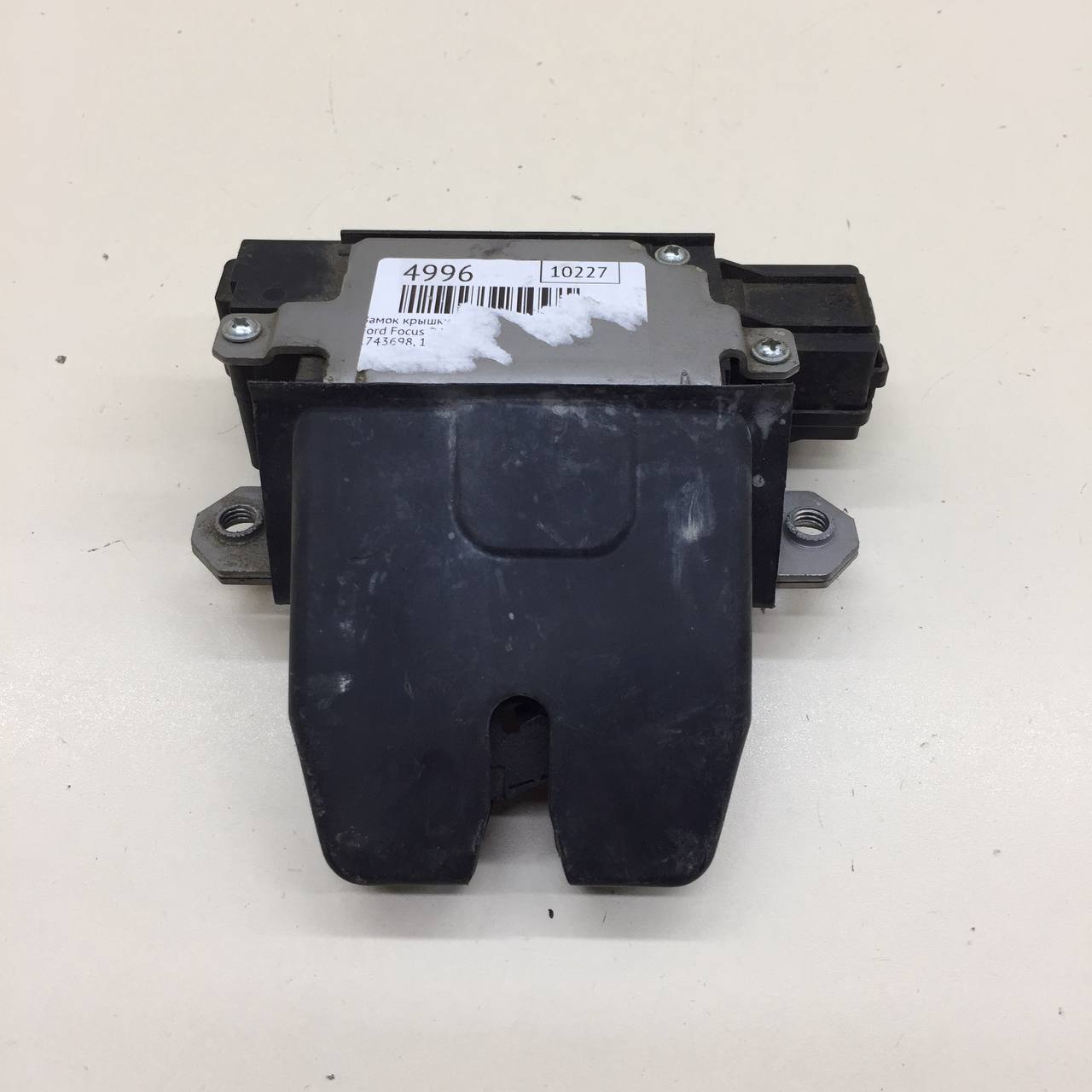 Замок багажника Ford Focus 2 (DA) 2005-2008