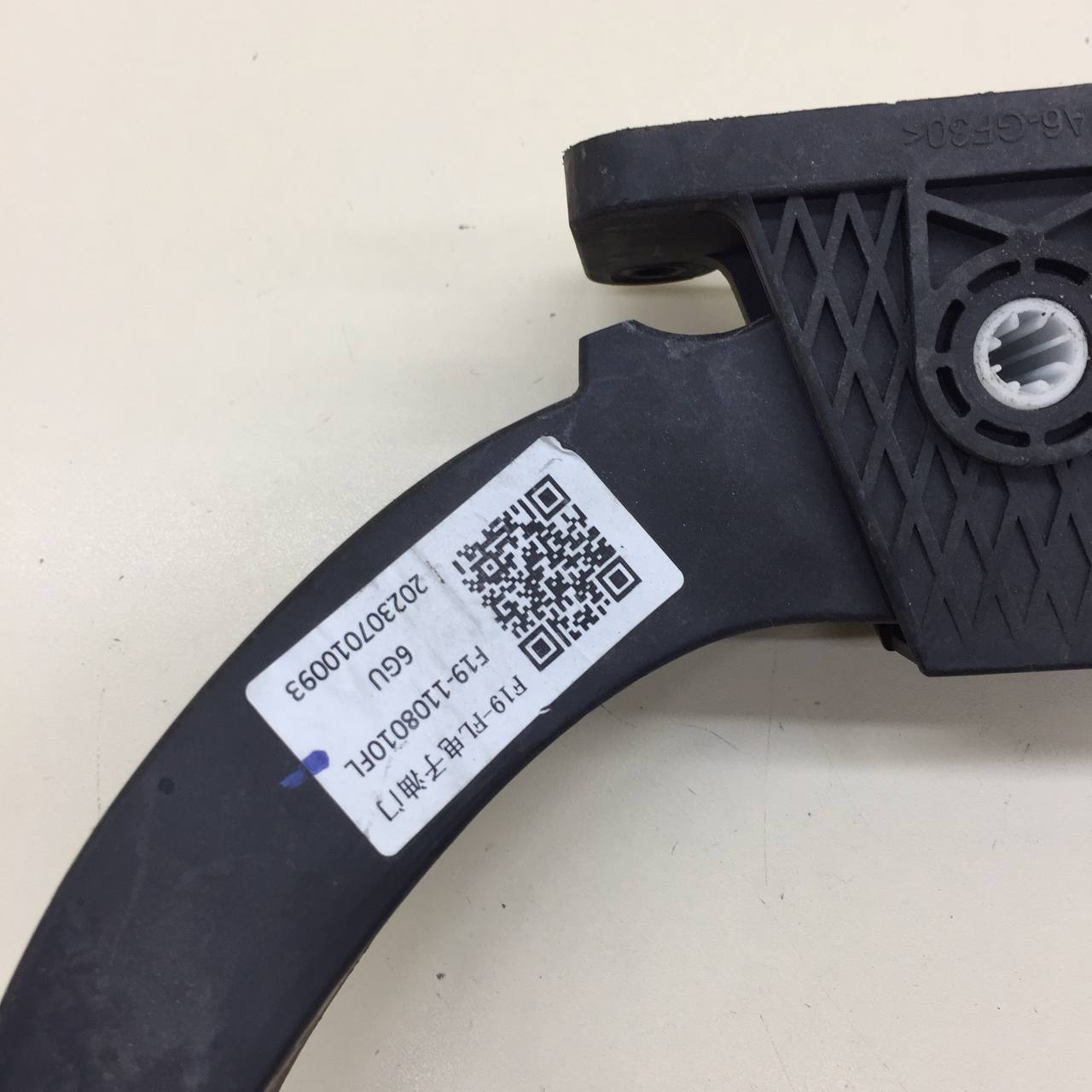 Педаль газа Jetour Dashing 2022>