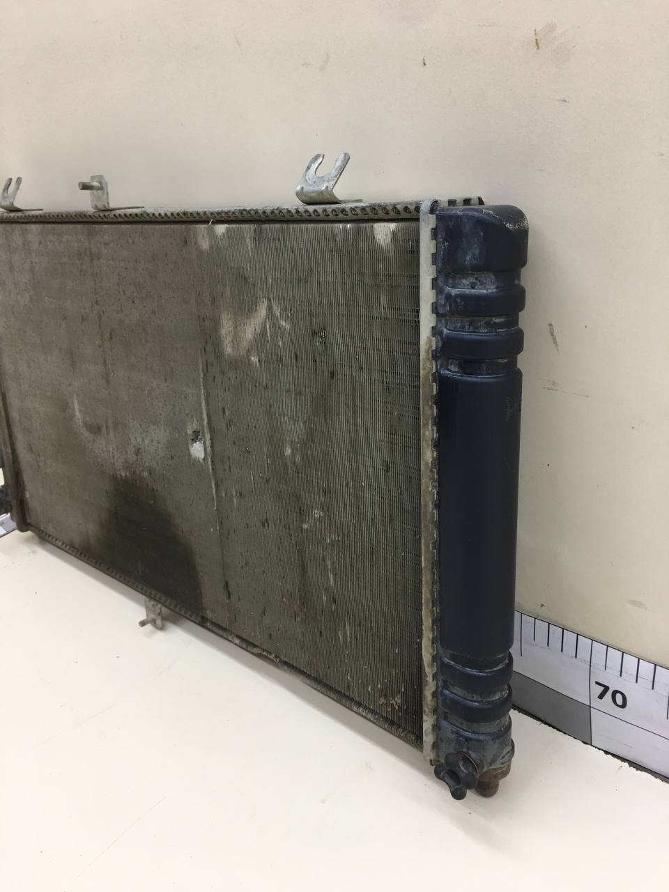 Радиатор охлаждения двигателя Lada Priora 2007-2018