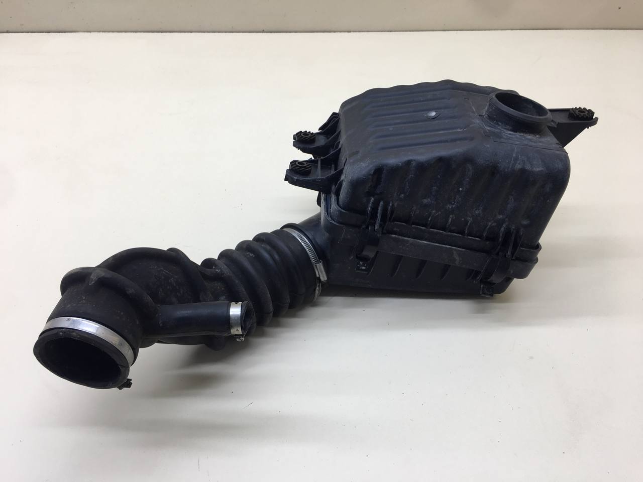 Корпус воздушного фильтра ZAZ Chance 2009-2014