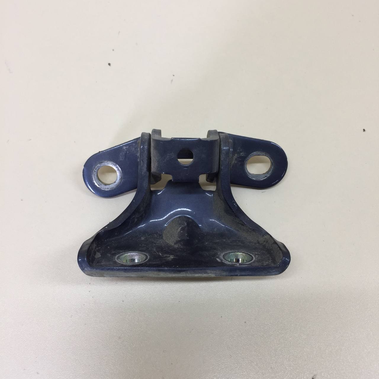 Петля двери задней левой верхняя Kia Ceed (JD) 2012-2018