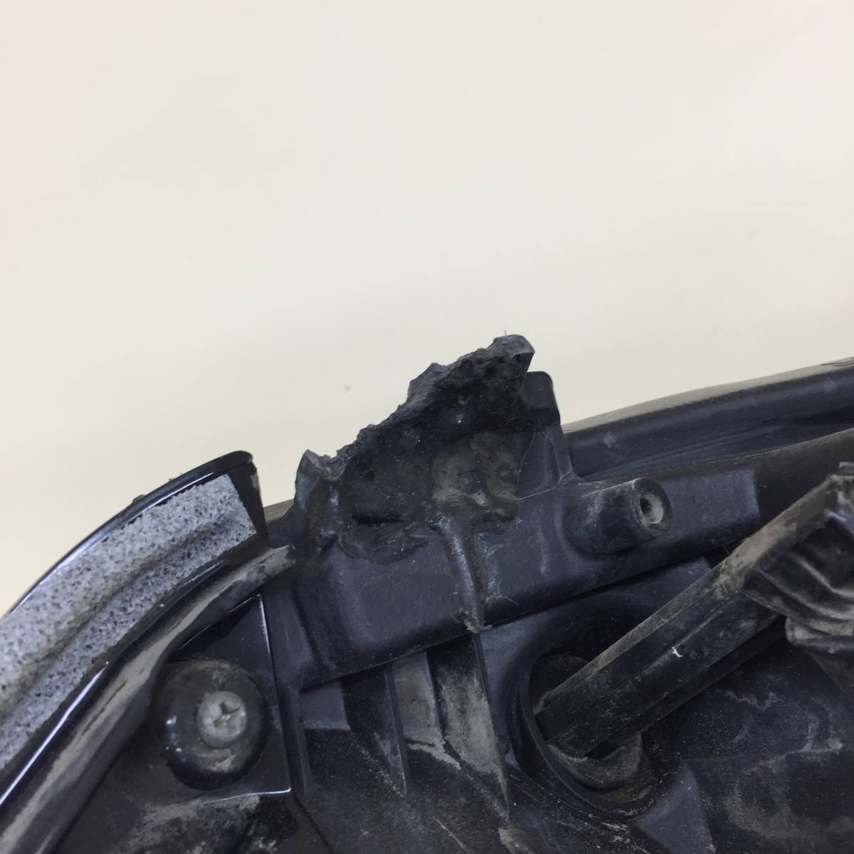 Фара правая Lexus LX570 (J200) 2007-2015