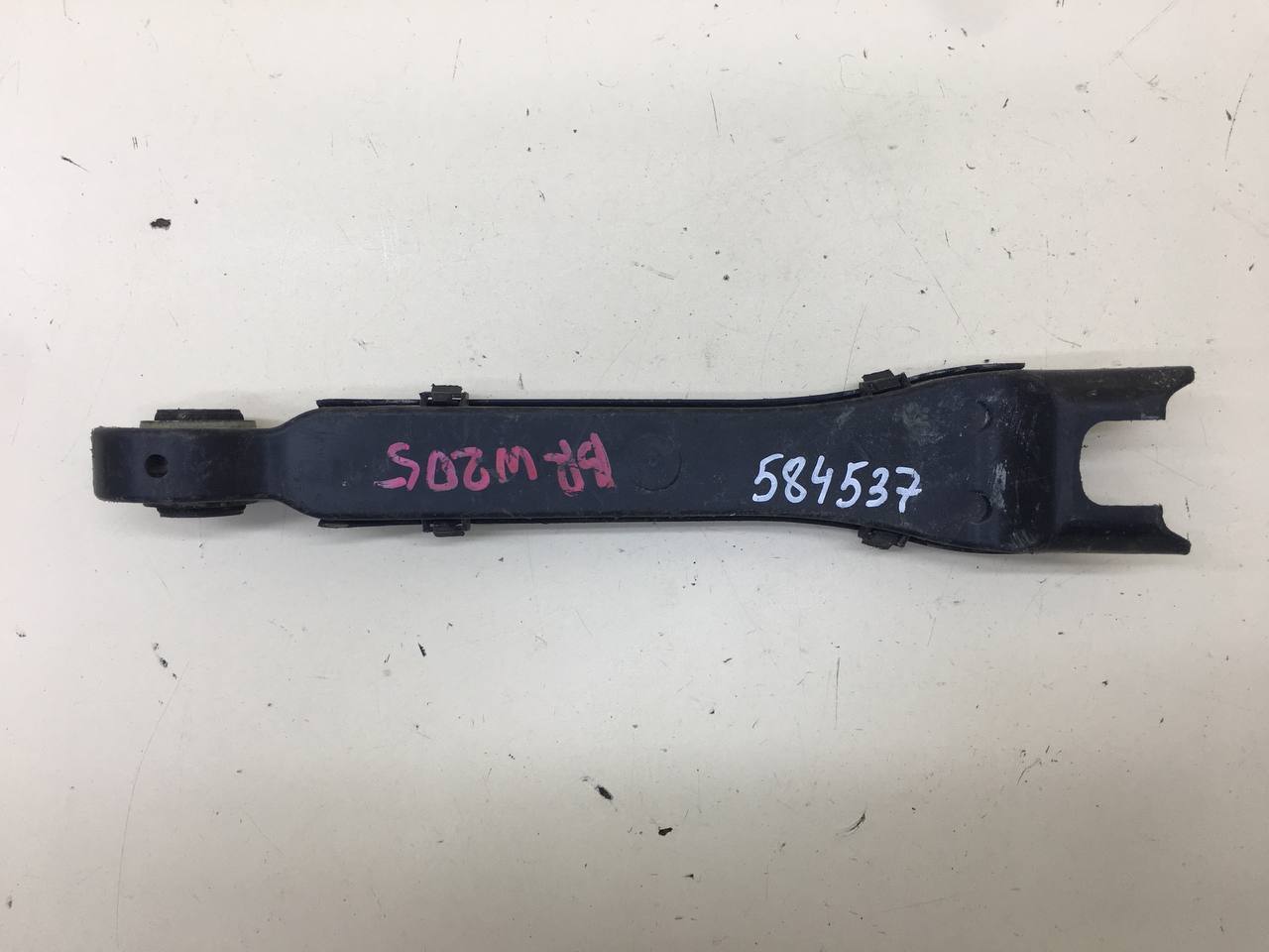 Рычаг задний нижний Mercedes-Benz C-Class (W205) 2014>