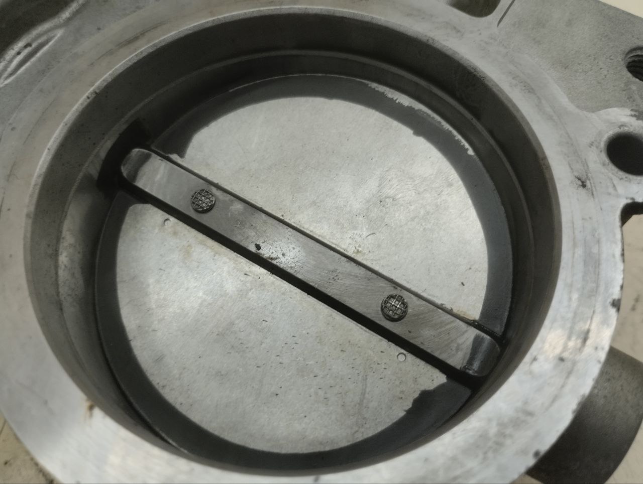 Заслонка дроссельная электрическая Hyundai Equus 2009-2016