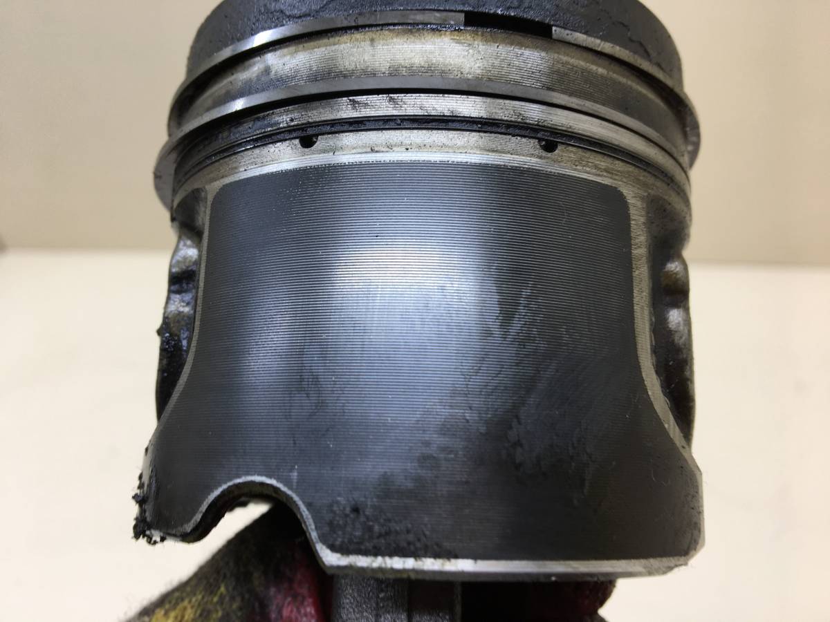 Поршень с шатуном Jaguar XE (760) 2014-2021