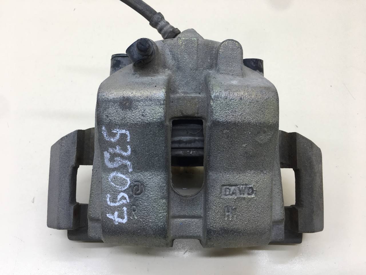 Суппорт передний правый Haima 7 2010>