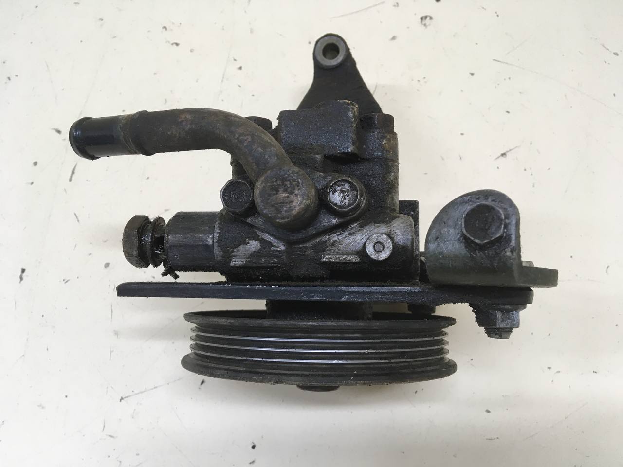 Насос гидроусилителя (электрогидроусилитель, ЭГУР) Kia Spectra (SD) 2004-2011