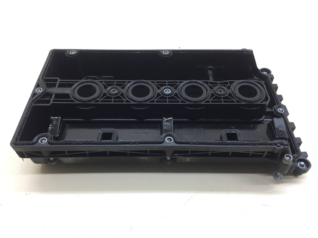 Крышка головки блока (клапанная) Chevrolet Cruze (J300) 2009-2016