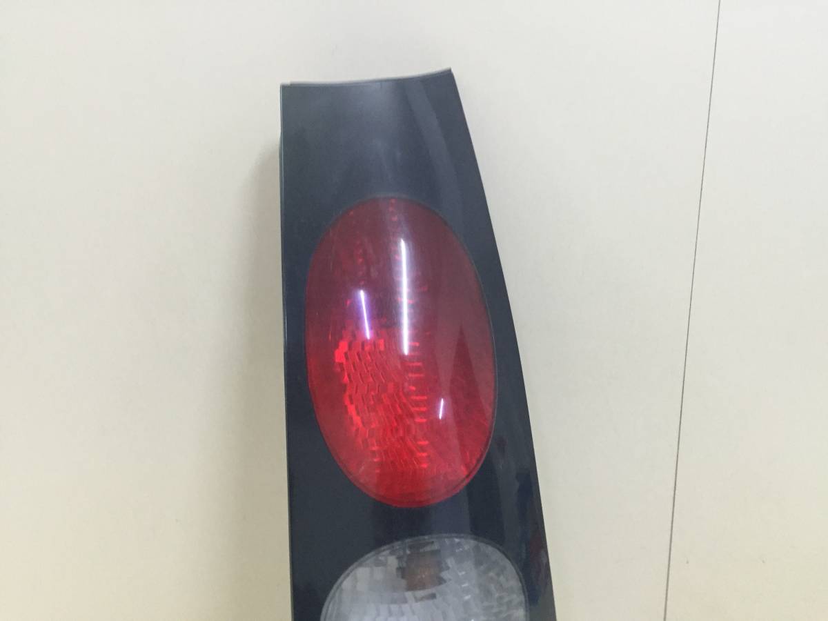 Фонарь задний правый Toyota Raum (Z10) 1997-2003