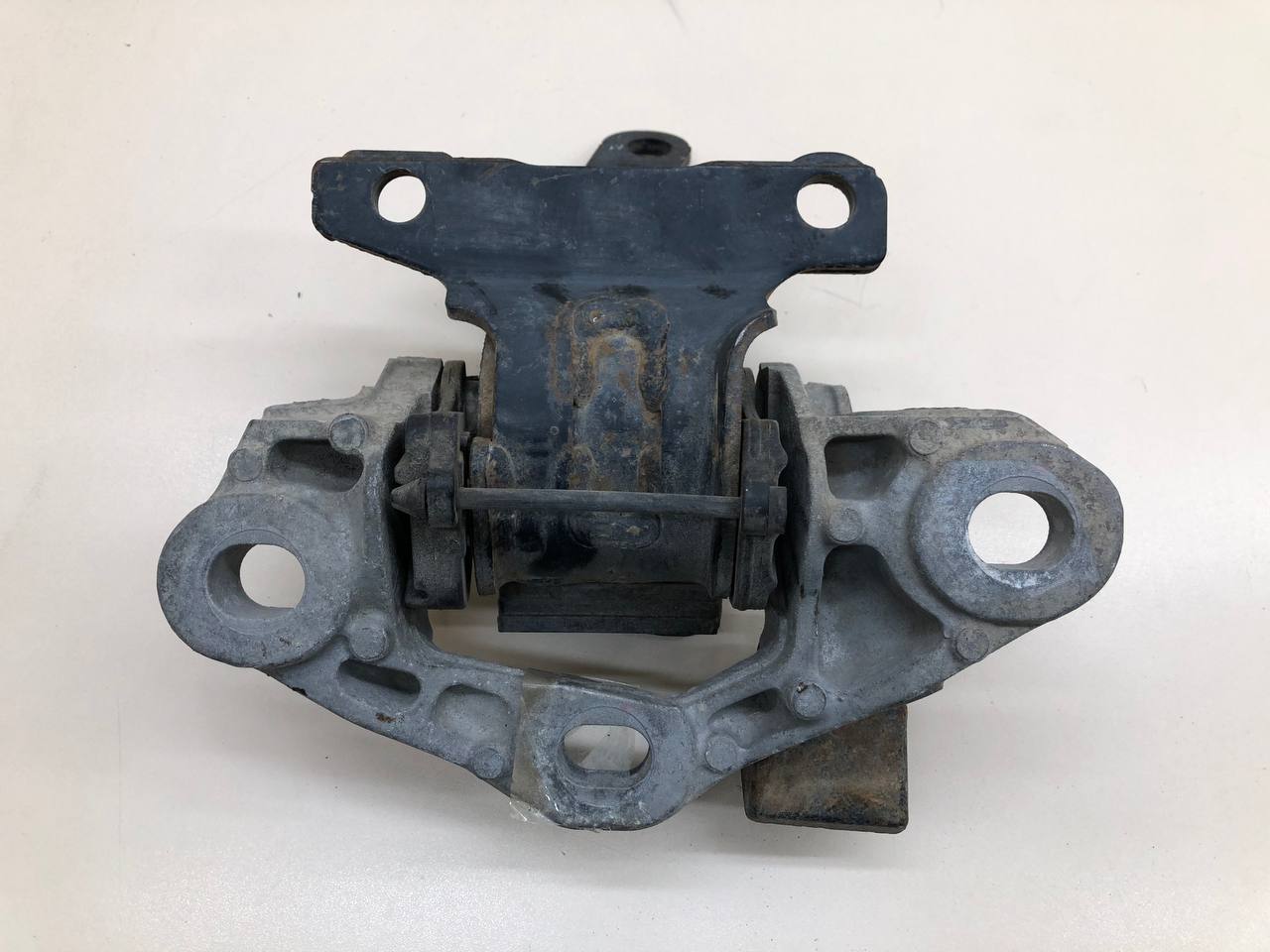 Опора двигателя левая Mazda CX-5 (KE) 2011-2017