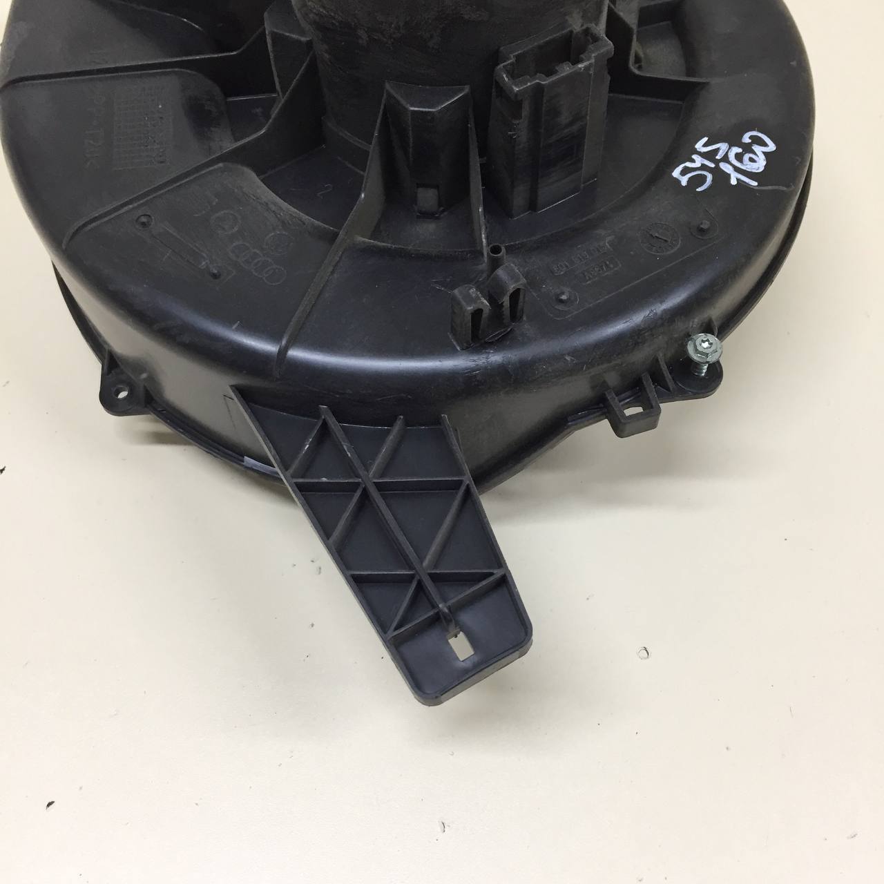 Моторчик отопителя Skoda Fabia (5J) 2007-2014