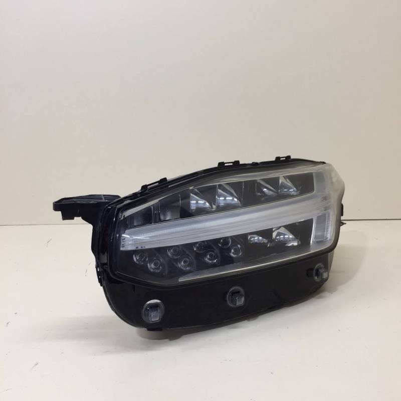 Фара левая Volvo XC90 2015>