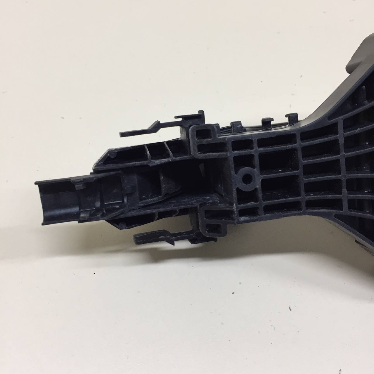 Ручка двери задней наружная левая Jaguar XE (760) 2014-2021