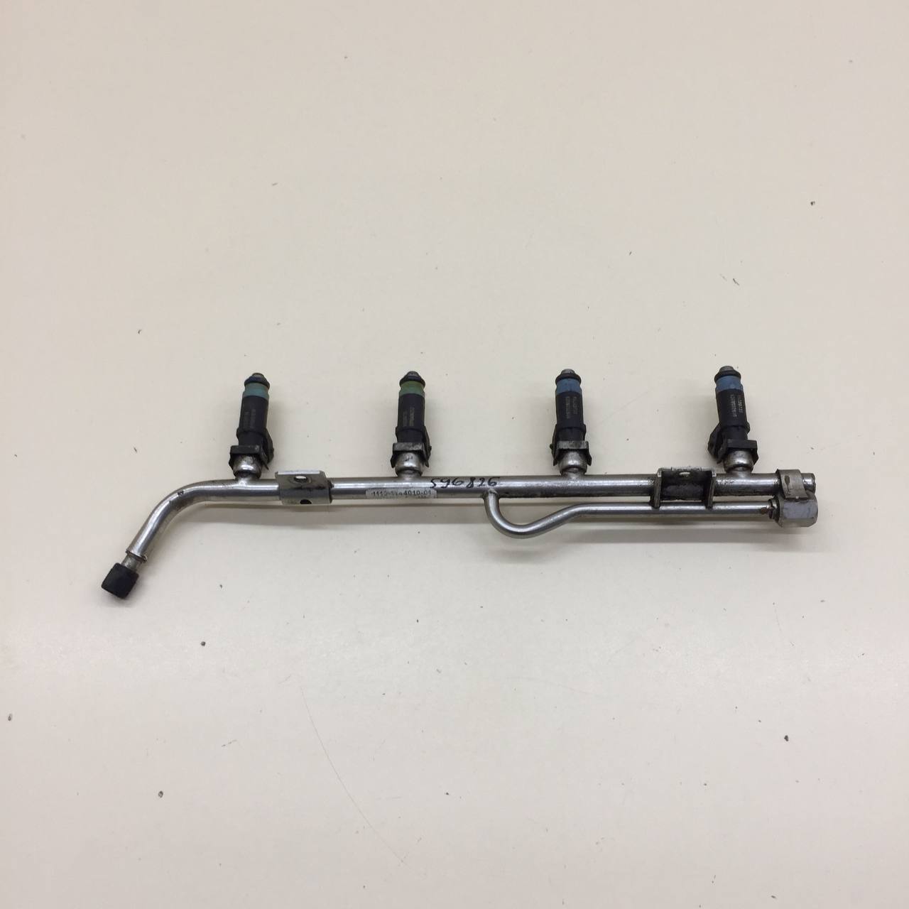 Рейка топливная (рампа) Lada Priora 2007-2018