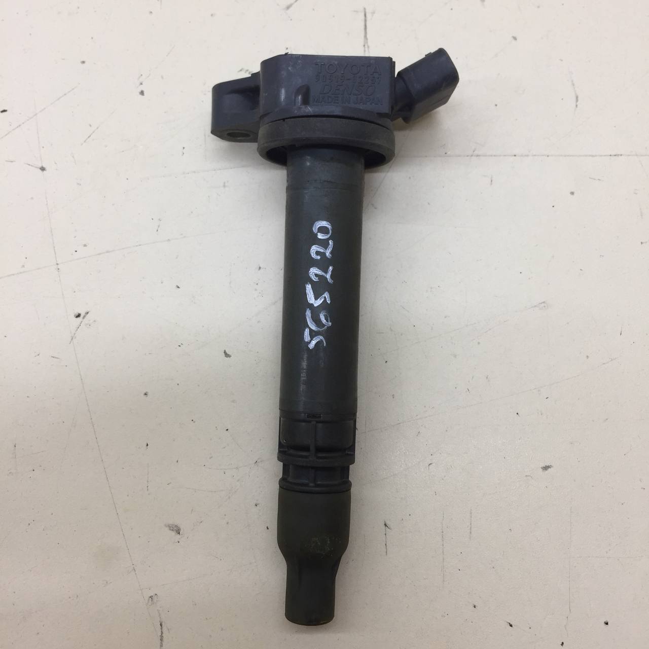 Катушка зажигания Toyota Corolla E180 2013-2019