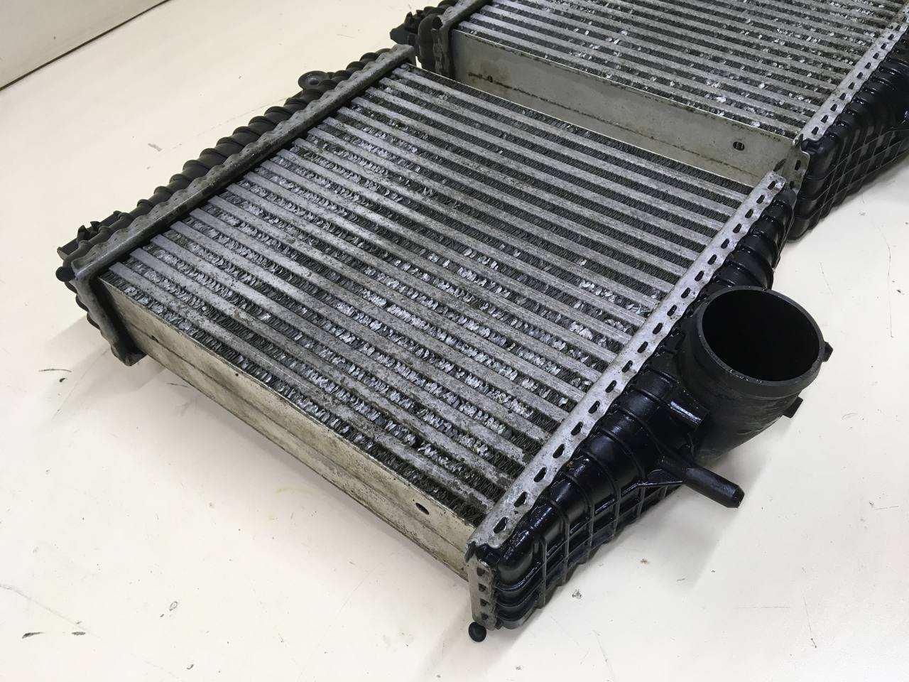 Интеркулер Land Rover Range Rover Sport 2013-2017