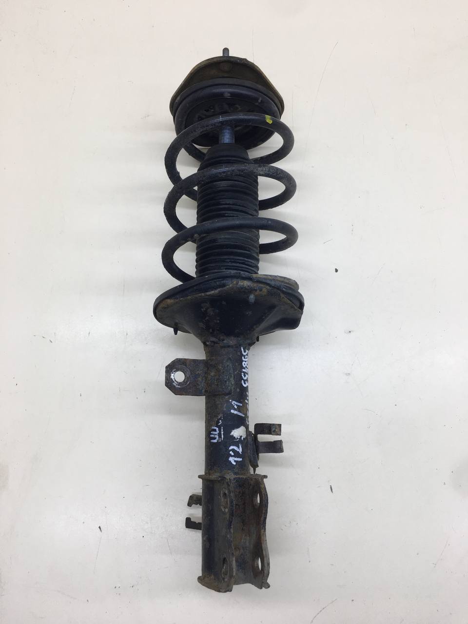 Амортизатор передний правый Geely Emgrand EC7 2008>