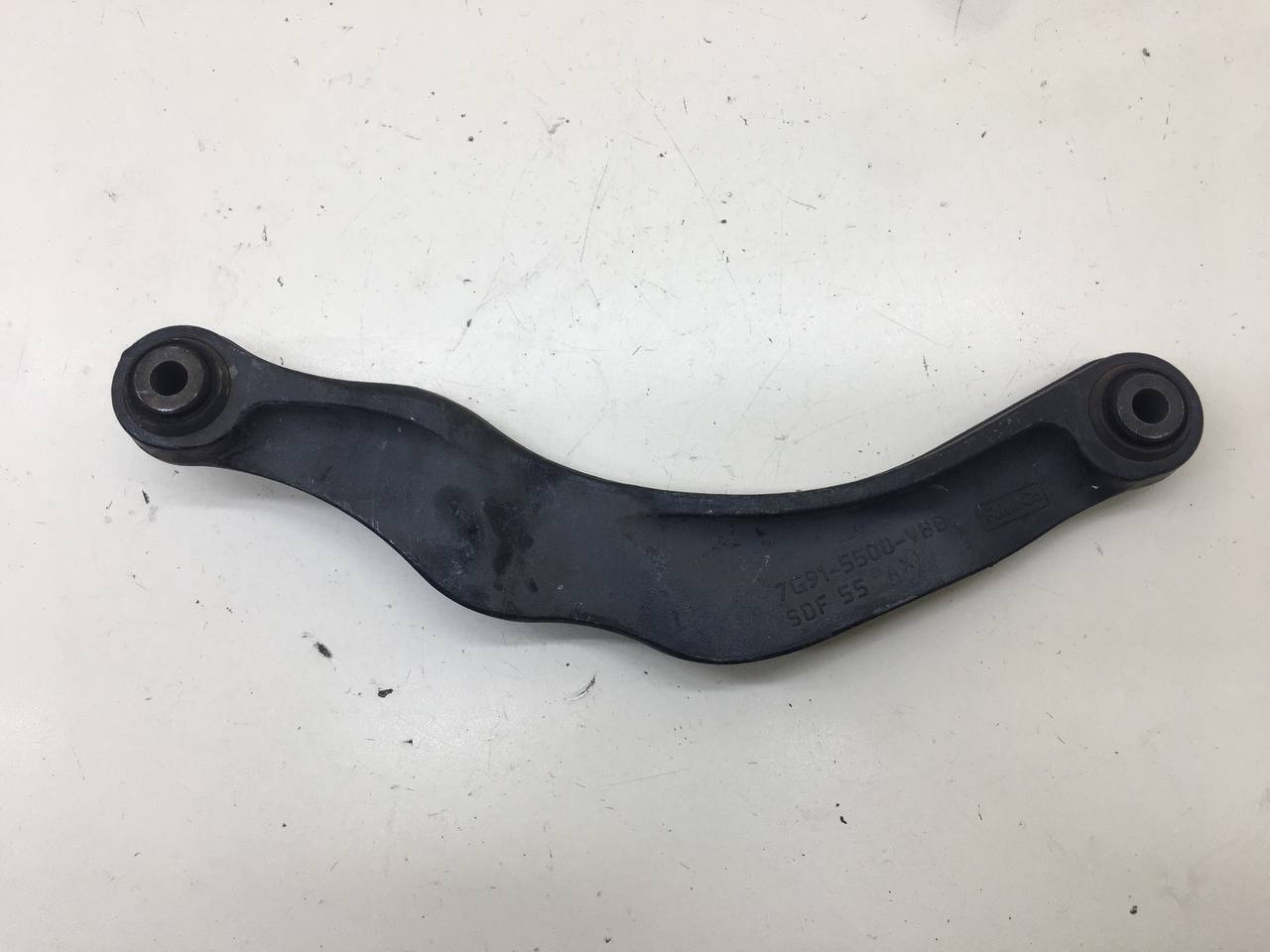 Рычаг задний верхний правый Volvo XC60 2008-2017