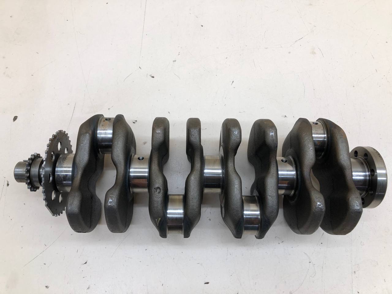 Коленвал Toyota Rav 4 (XA40) 2013-2019