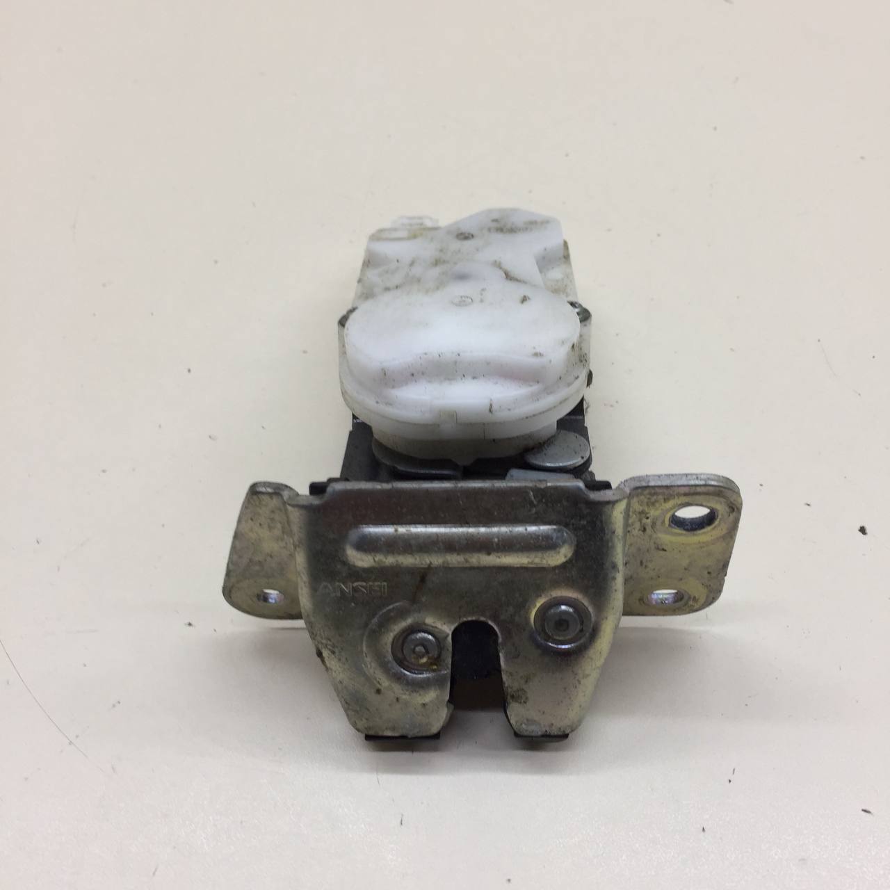 Замок багажника Mitsubishi ASX (GA) 2010>