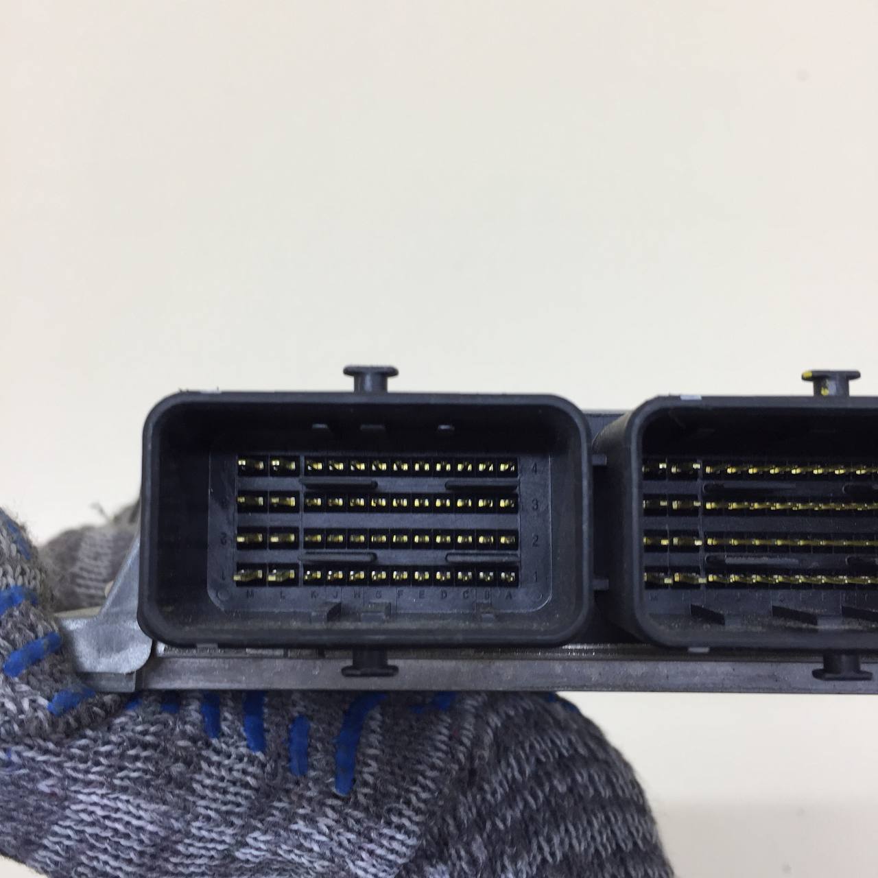 Блок управления двигателем Infiniti M37 (Y51) 2010-2014