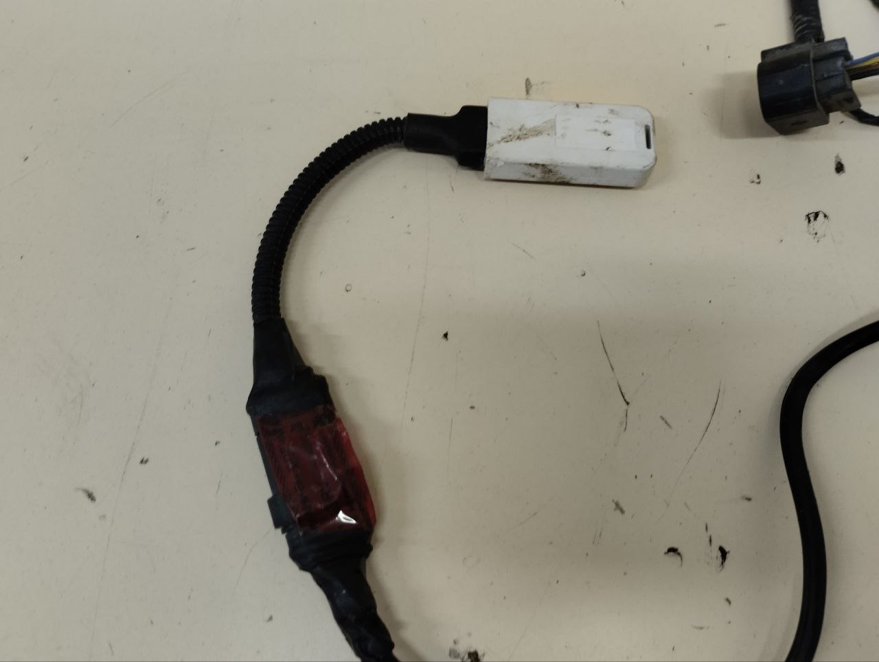 Проводка (коса) Cadillac SRX (1) 2003-2009