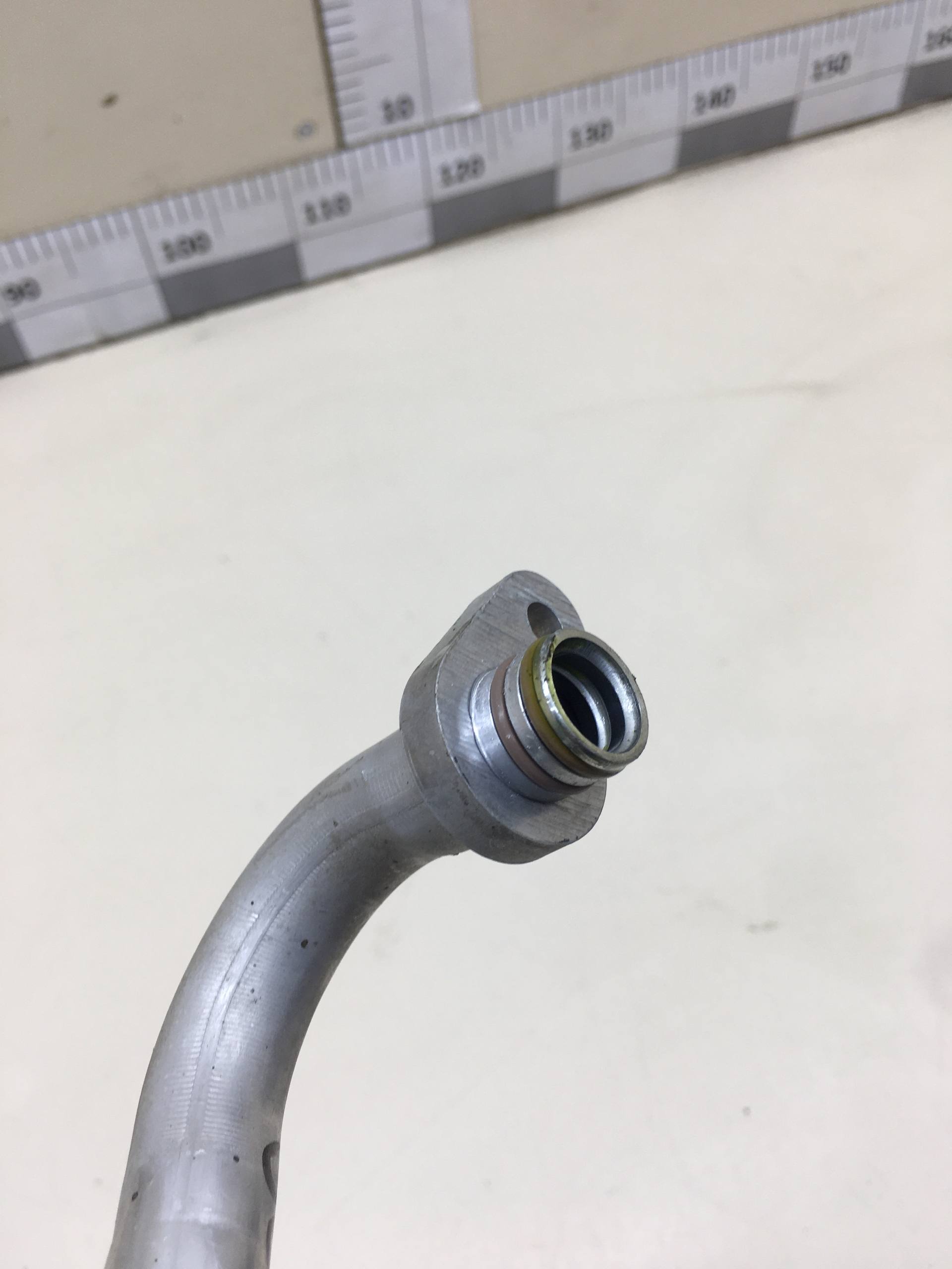 Трубка кондиционера Peugeot 208 2012>