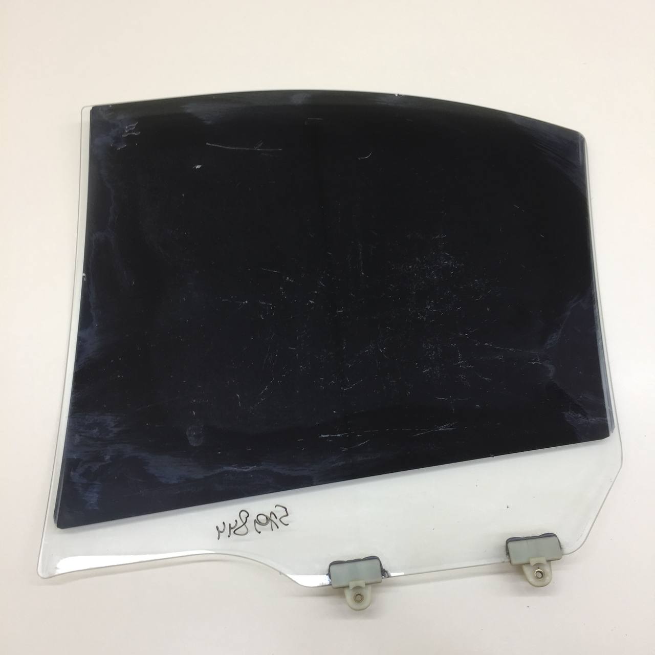 Стекло двери задней правой Nissan Almera Classic (B10) 2006-2013