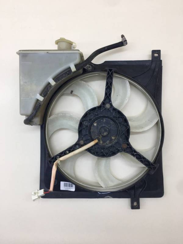 Диффузор вентилятора Geely MK Cross 2011>