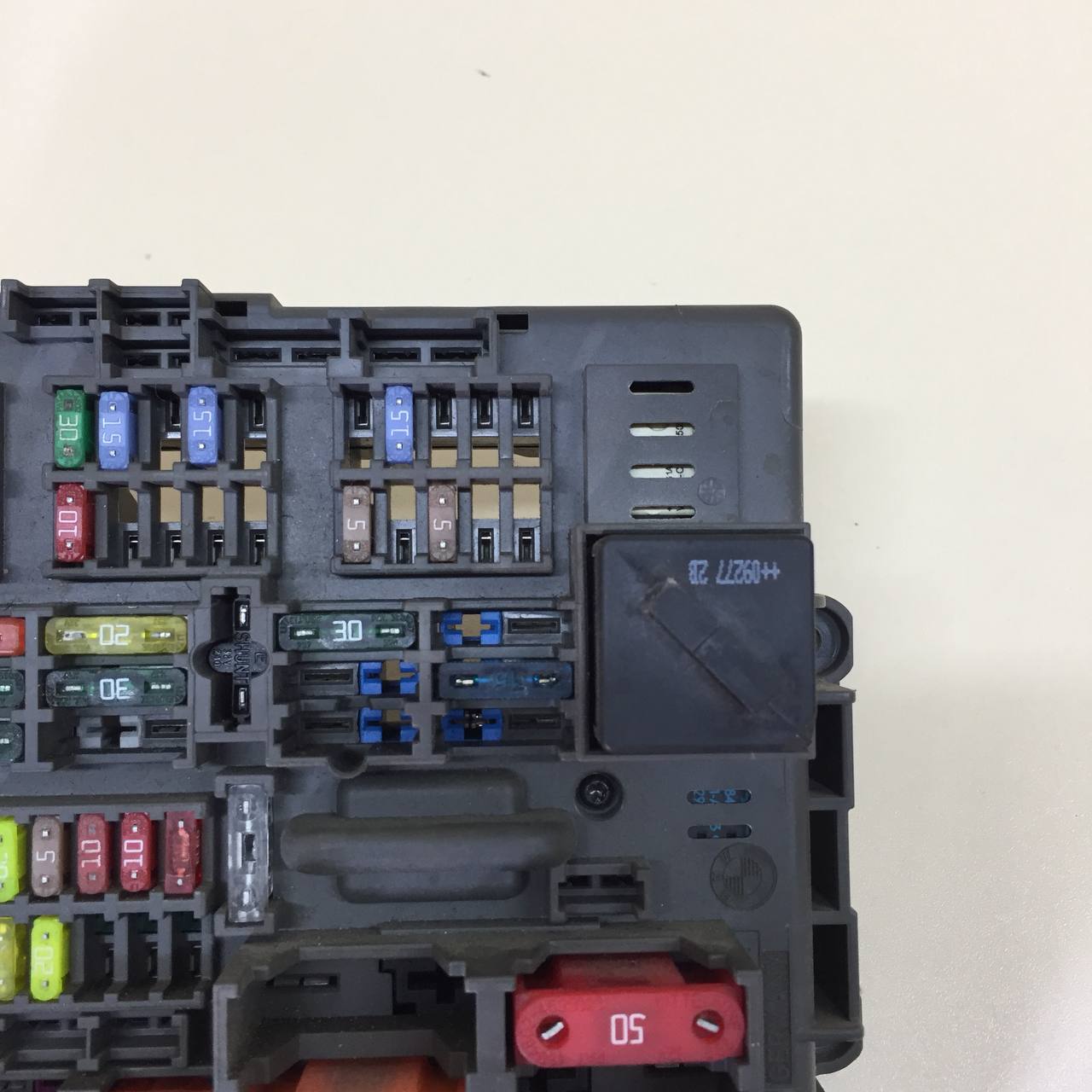 Блок предохранителей BMW 1-series E87/E81 2004-2011