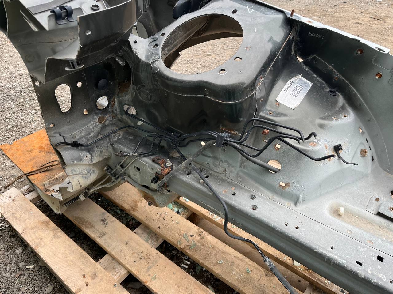 Четверть передняя левая Citroen C5 2008-2016