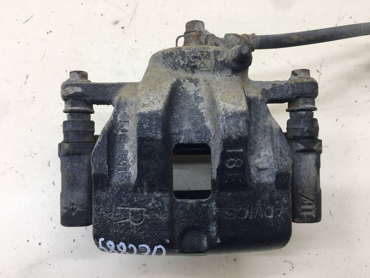 Суппорт передний правый Suzuki Grand Vitara 2005-2015