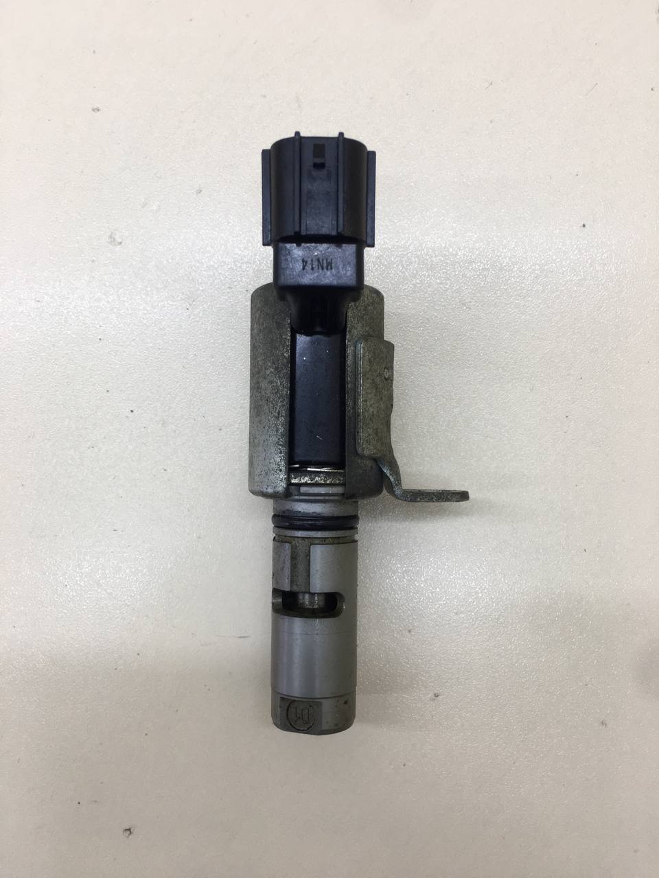 Клапан электромагн. изменения фаз ГРМ Ford Focus 3 2011>