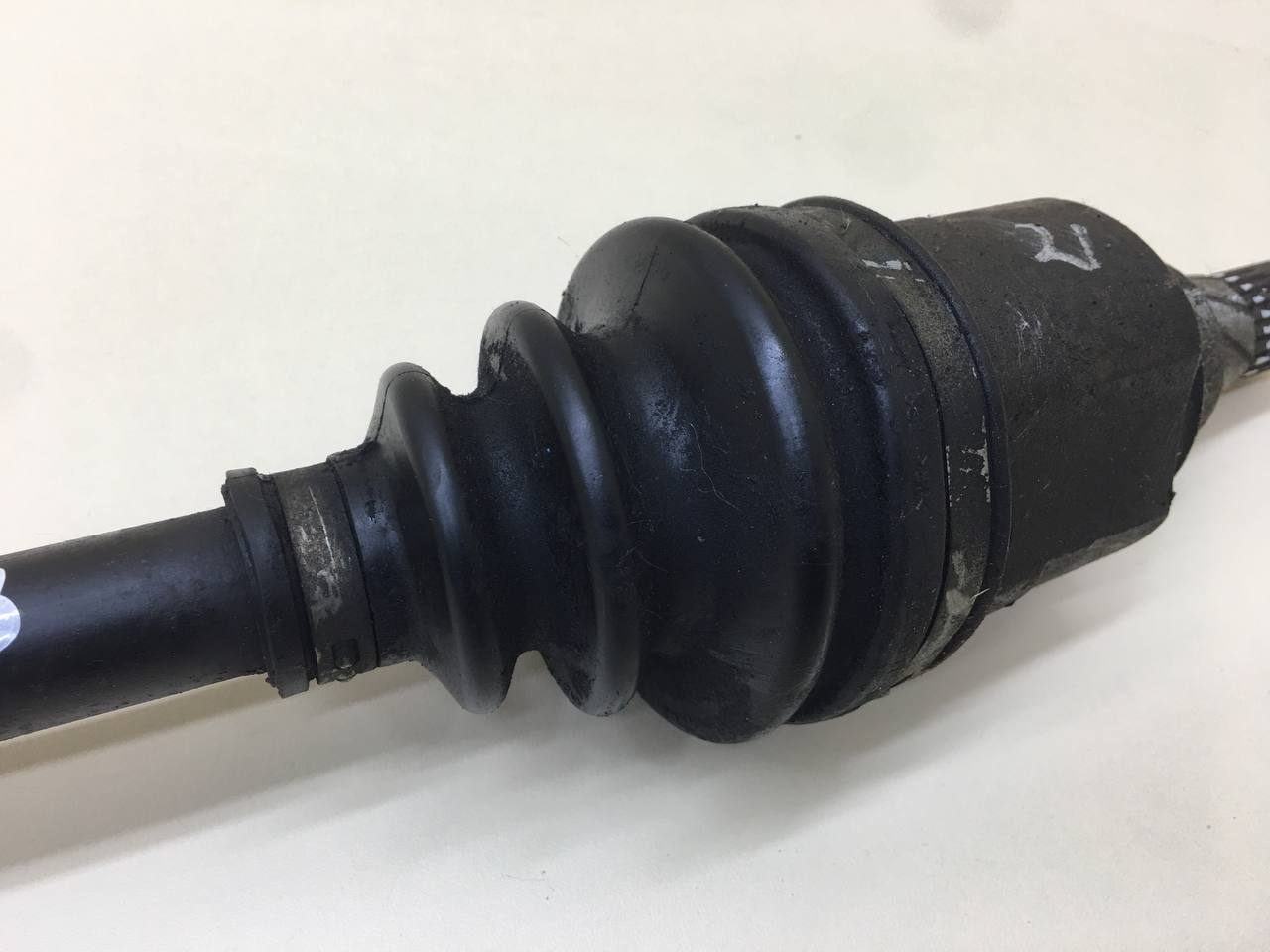 Полуось задняя Renault Koleos (HY) 2008-2016