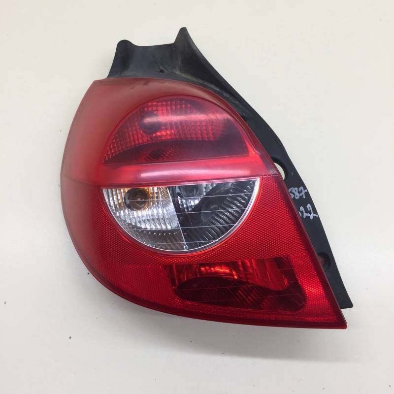 Фонарь задний левый Renault Clio (3) 2005-2012