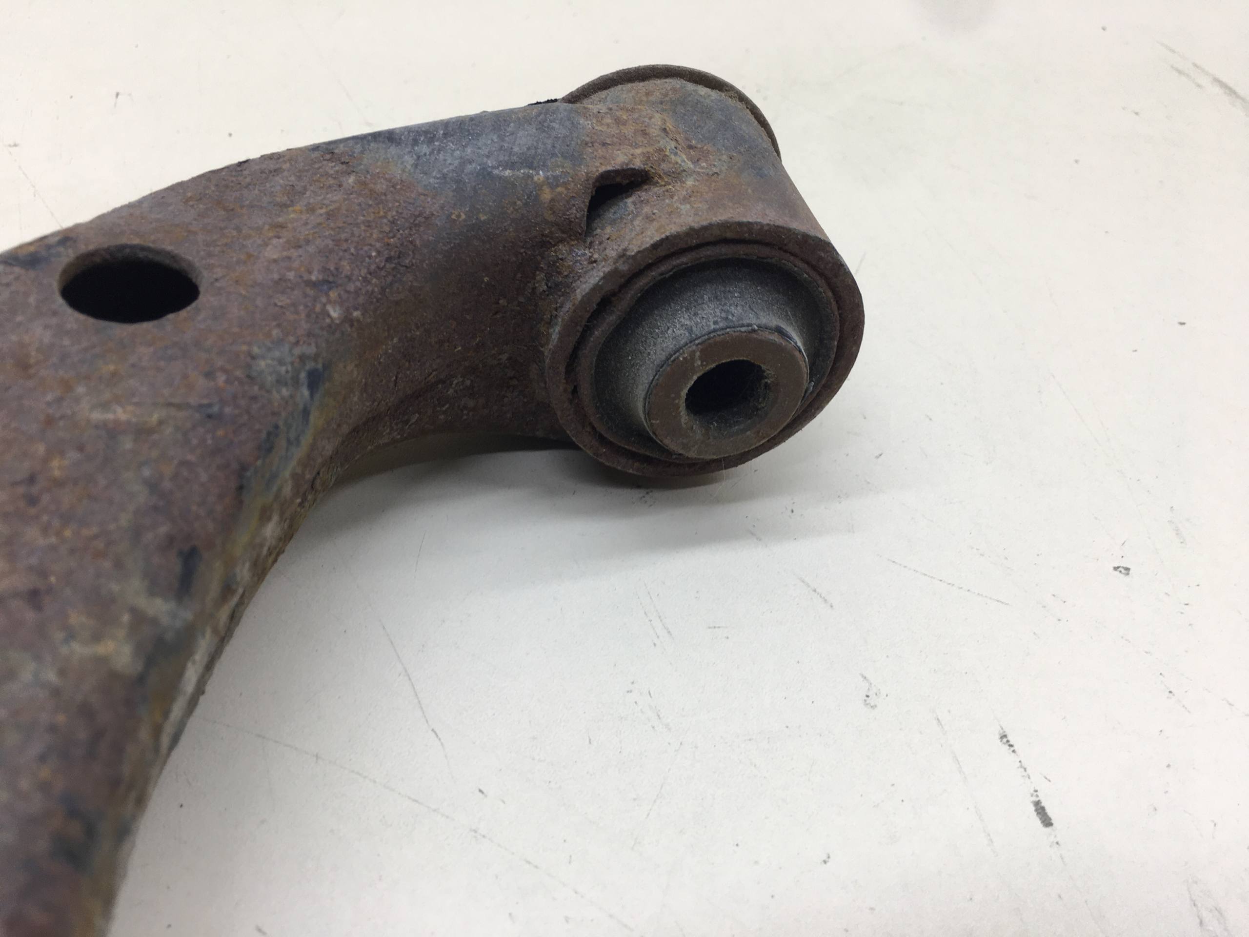 Рычаг передний правый Hyundai Elantra (HD) 2006-2010