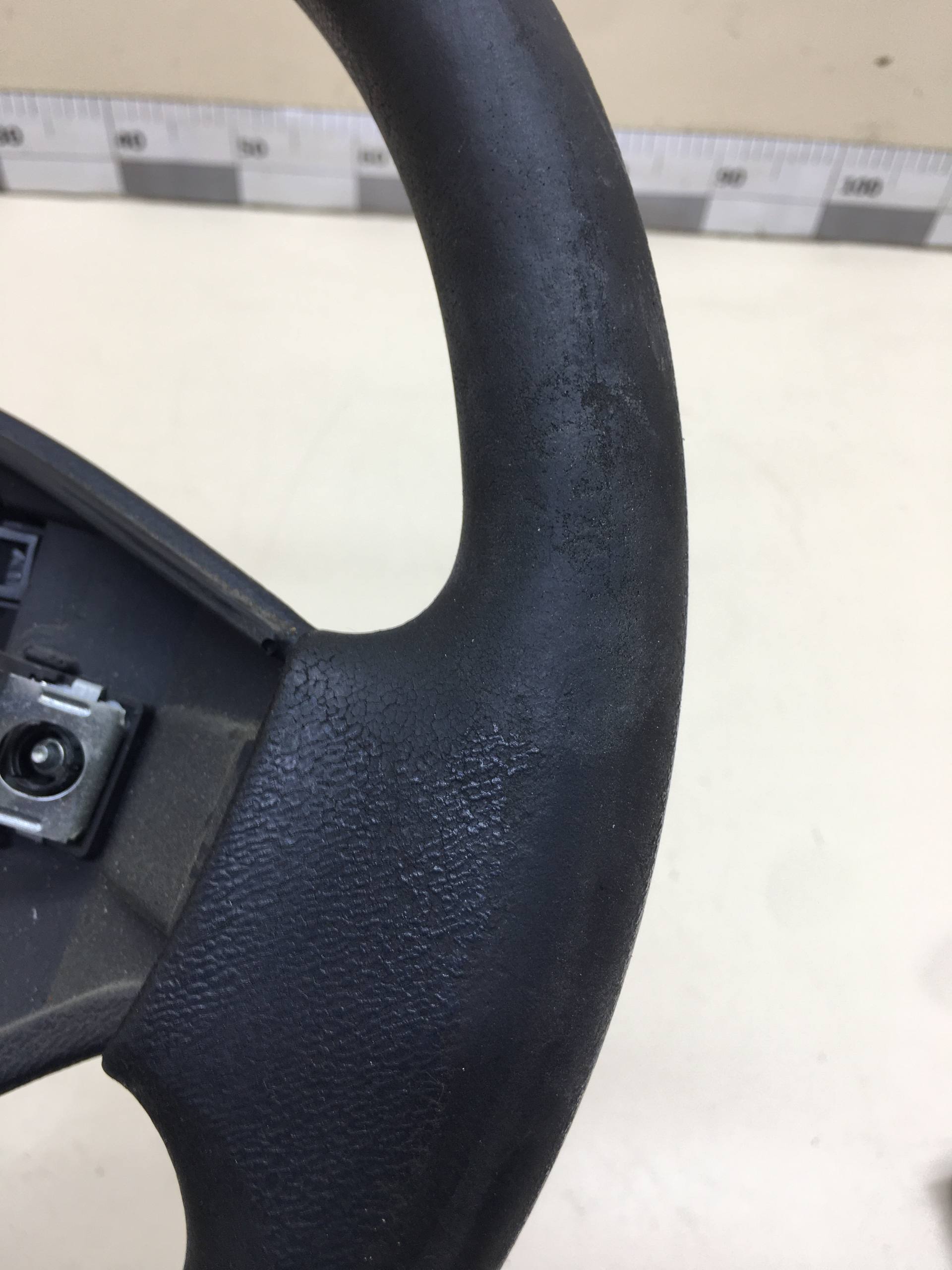 Подушка безопасности в рулевое колесо Fiat Albea 2002-2012