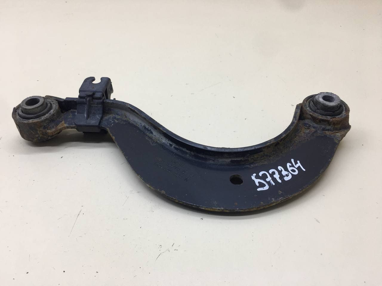 Рычаг задний верхний Volkswagen Tiguan (5N1) 2007-2011