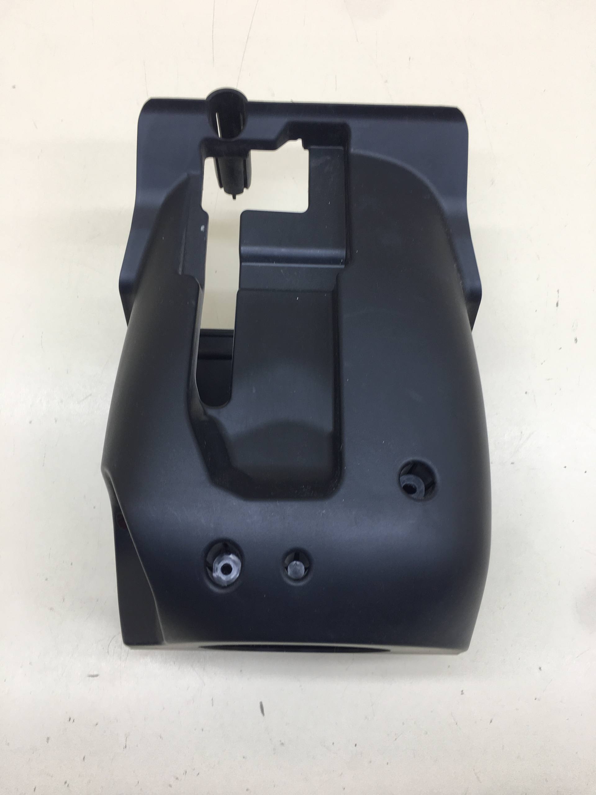 Кожух рулевой колонки Mazda Mazda 3 (BL) 2009-2013