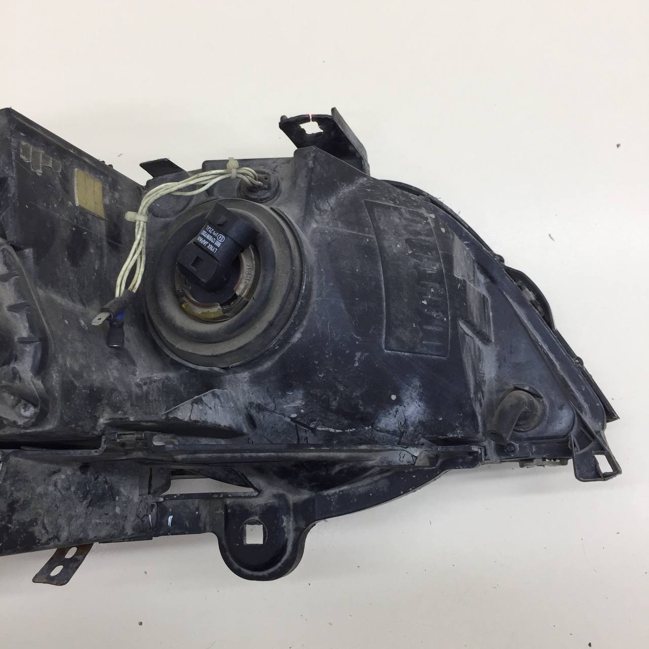 Фара левая BMW X5 E53 2000-2007