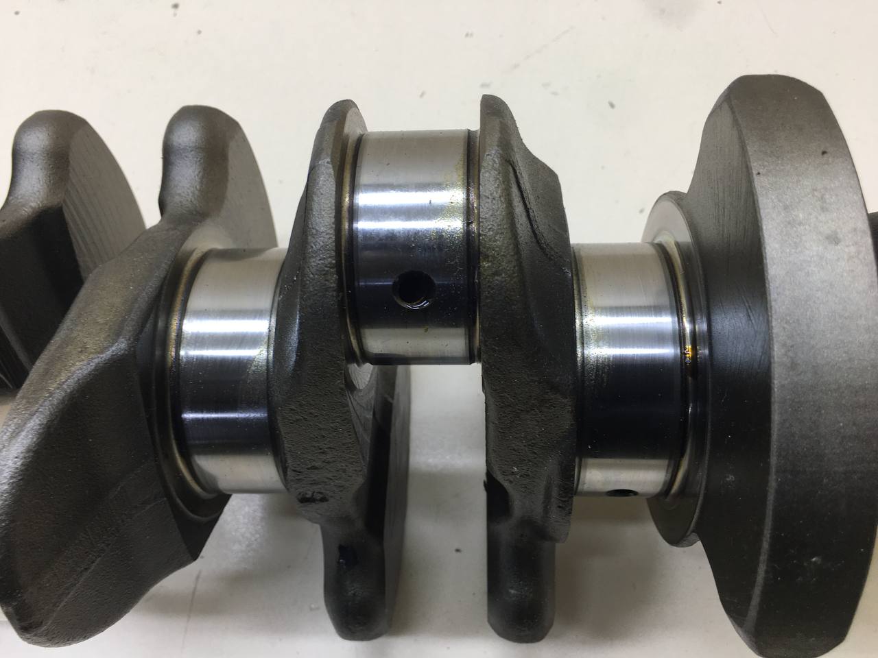 Коленвал Volvo XC90 2002-2015