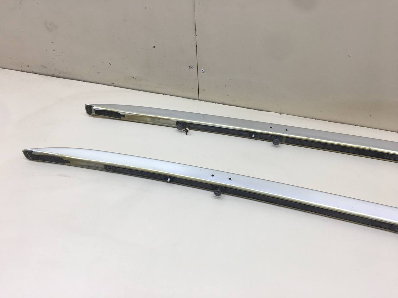 Рейлинг боковой Audi Q7 (4L) 2005-2015