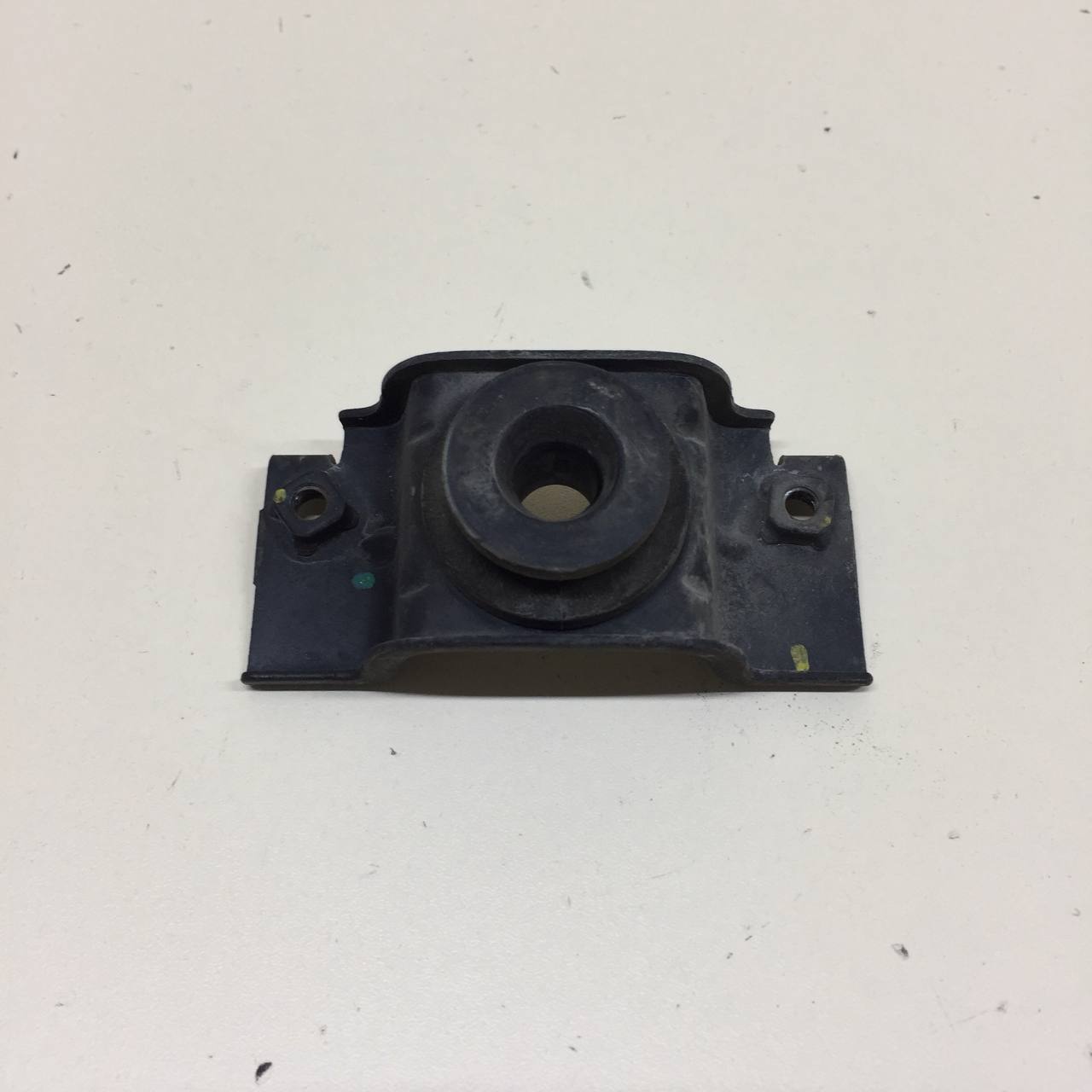 Кронштейн радиатора Kia Rio 4 (FB) 2017>