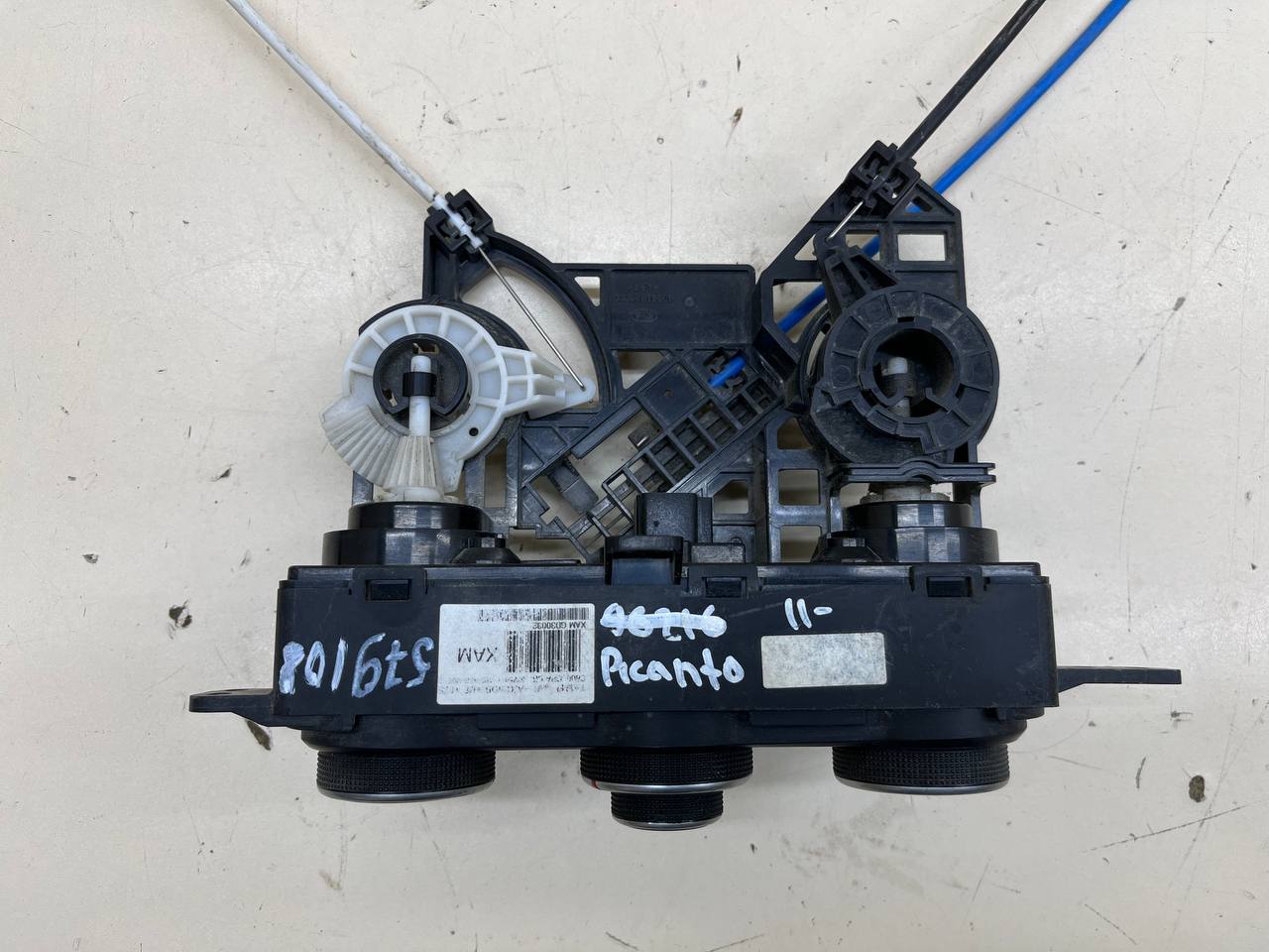 Блок управления климатической установкой Kia Picanto (TA) 2011-2017