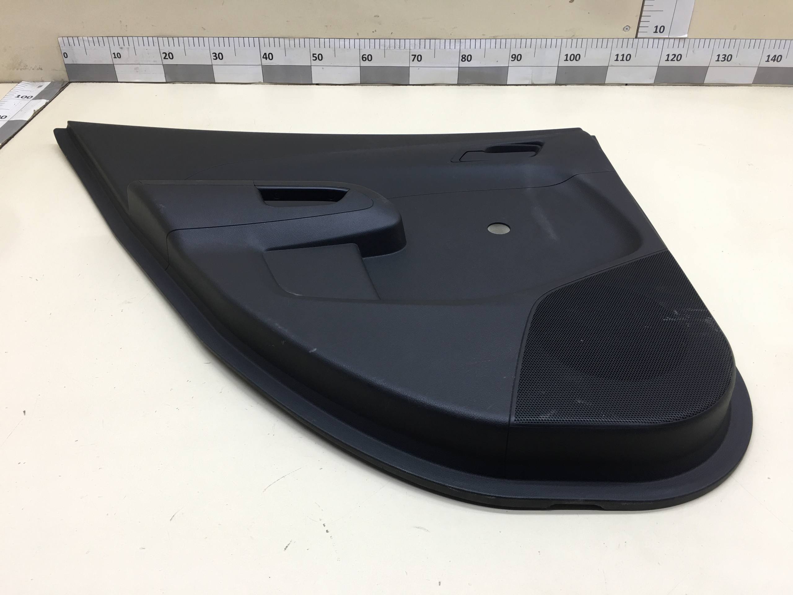 Обшивка двери задней левой Chevrolet Aveo T300 2011>