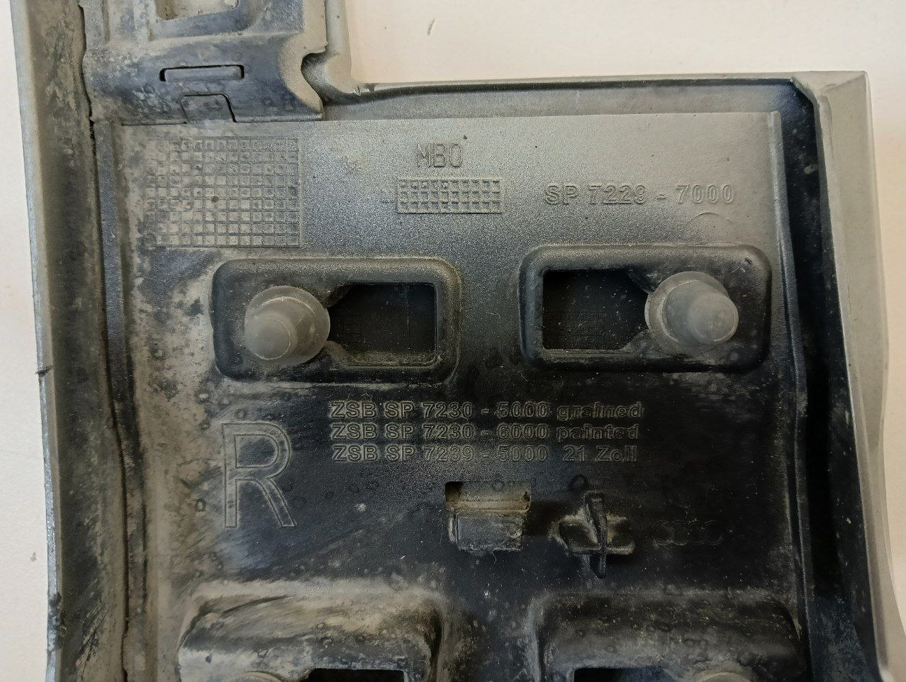 Накладка переднего крыла правого Audi Q7 (4M) 2015>